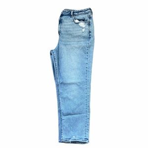 American Eagle mom jeans